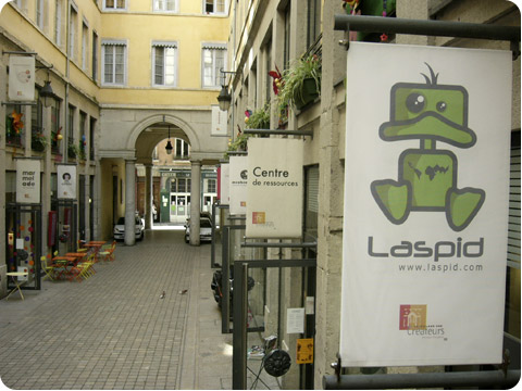 Passage Thiaffait Village des createurs laspid
