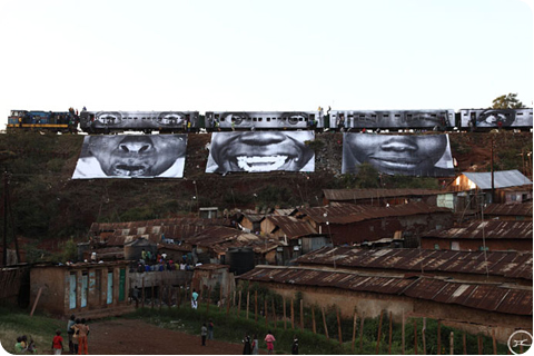 JR-kibera-train